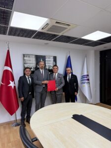 Çevresel Sürdürülebilirlik İçin Akıllı Tarım ve Sınır Ötesi İş Diyaloğu Projesi İmza Töreni Yapıldı